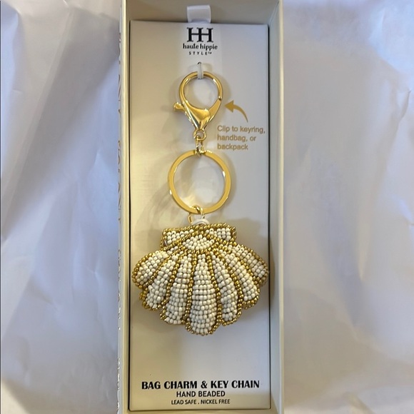 Haute Hippie | Beaded Seashell Bag Charm - Picture 4 of 5